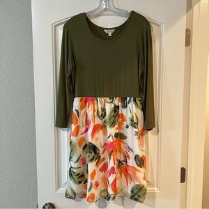Charming Charlie 3/4 Sleeve Dress